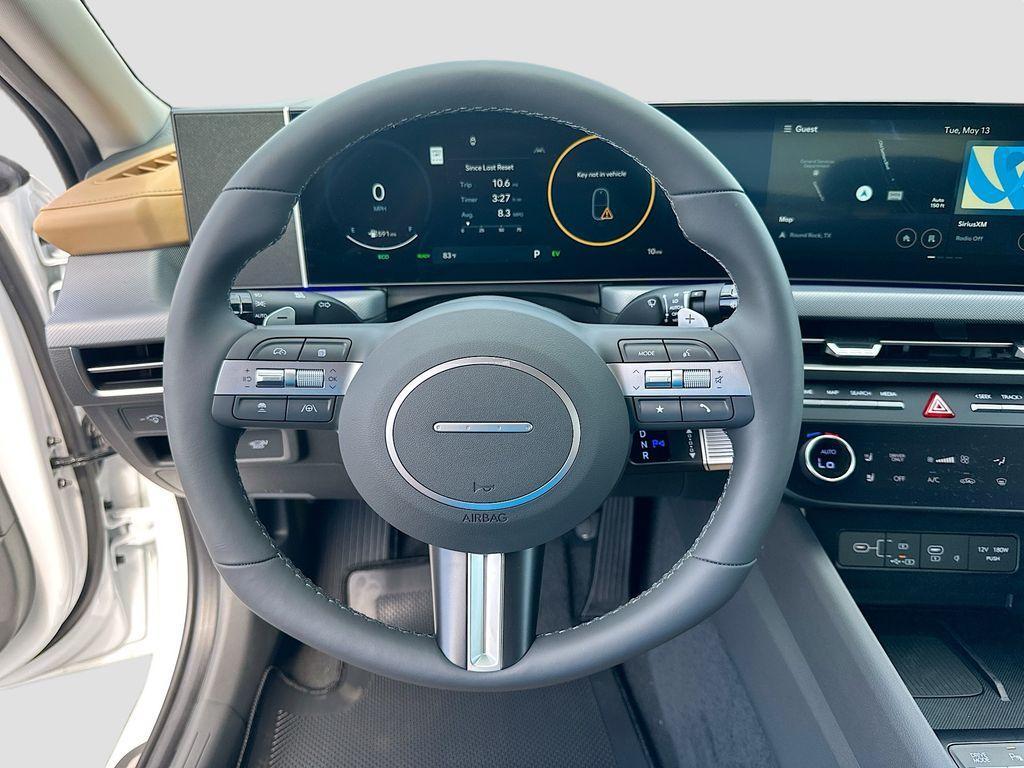 new 2025 Hyundai Sonata Hybrid car, priced at $39,960