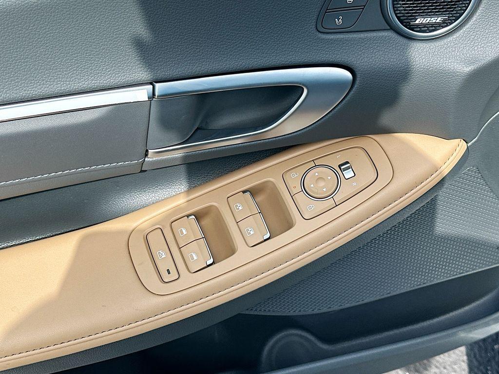 new 2025 Hyundai Sonata Hybrid car, priced at $39,960