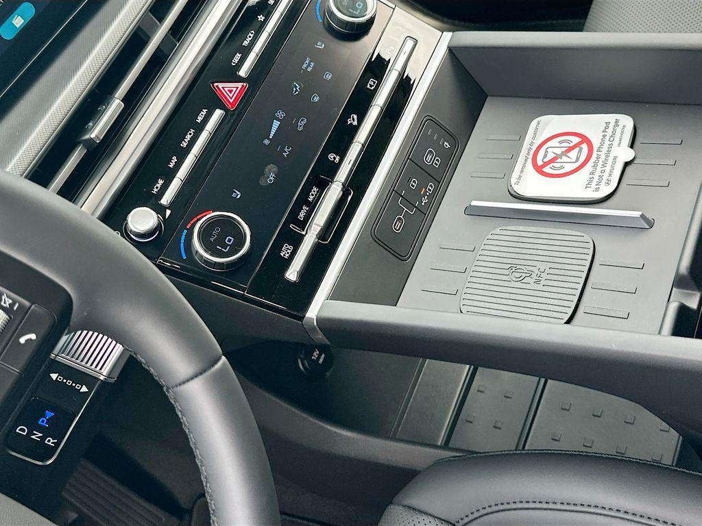 new 2025 Hyundai Santa Fe car, priced at $39,184