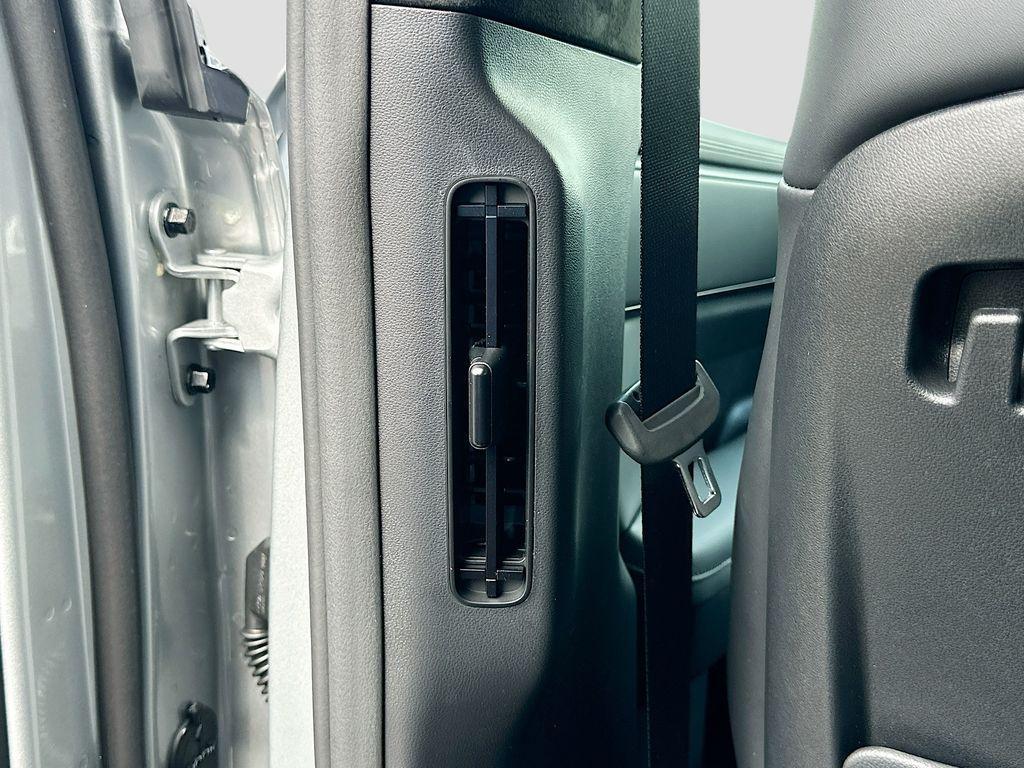 new 2025 Hyundai SANTA FE HEV car, priced at $50,335