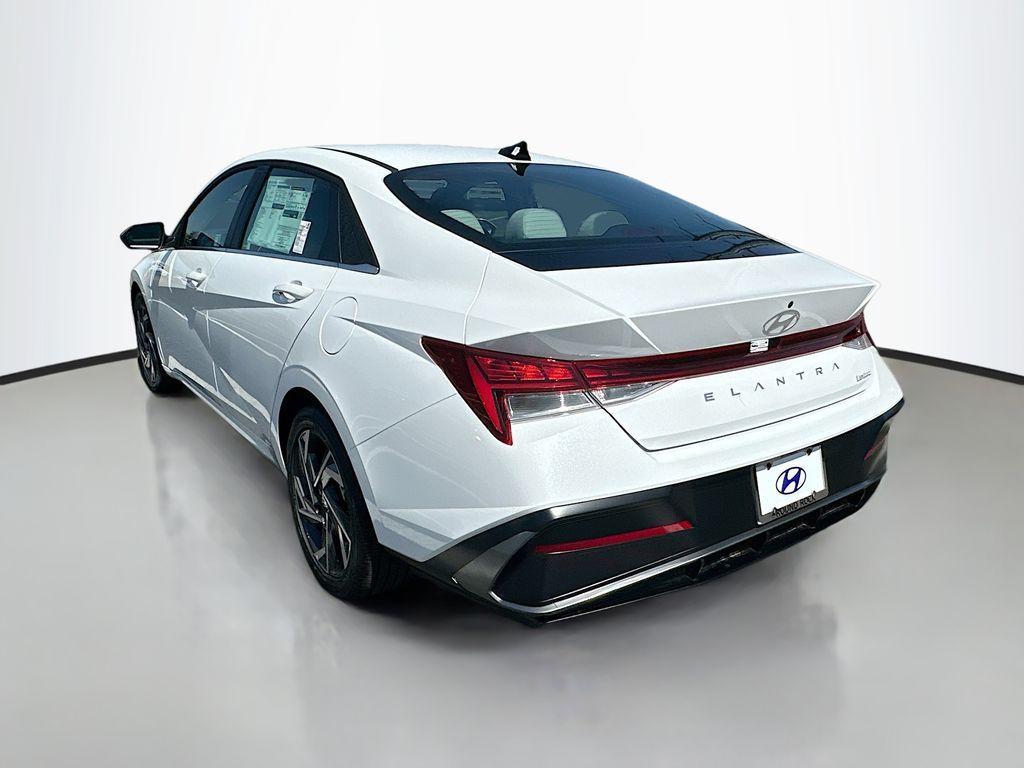 new 2025 Hyundai Elantra car, priced at $29,065