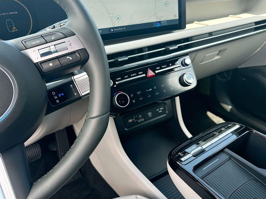 new 2025 Hyundai TUCSON Hybrid car, priced at $43,360