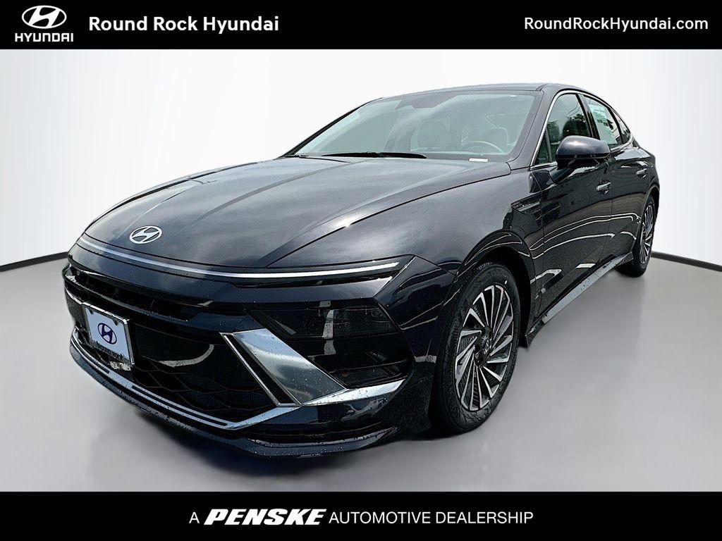 new 2025 Hyundai Sonata Hybrid car, priced at $33,025