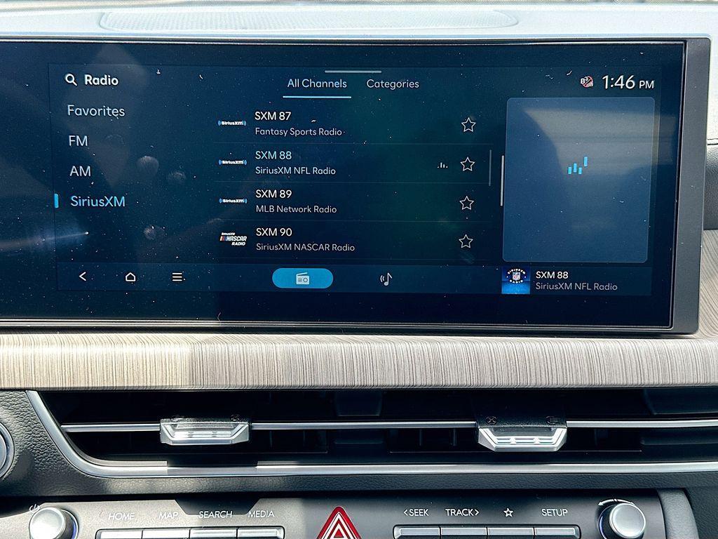 new 2025 Hyundai Sonata Hybrid car, priced at $33,025