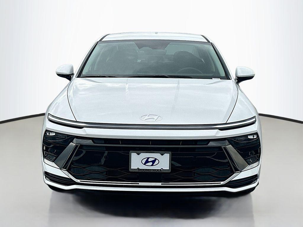 new 2025 Hyundai Sonata Hybrid car, priced at $33,723