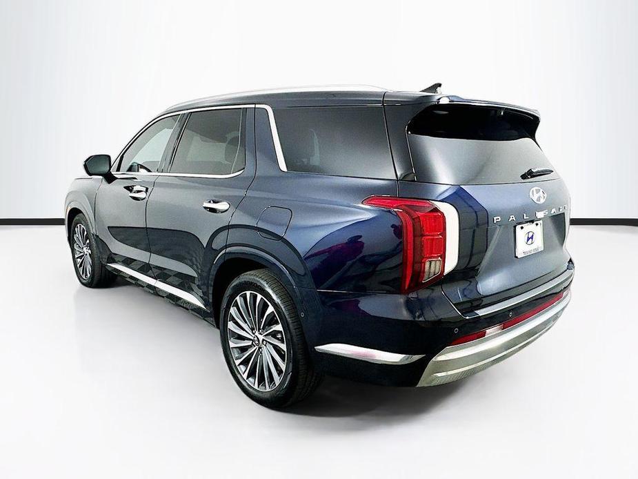 used 2024 Hyundai Palisade car, priced at $44,273