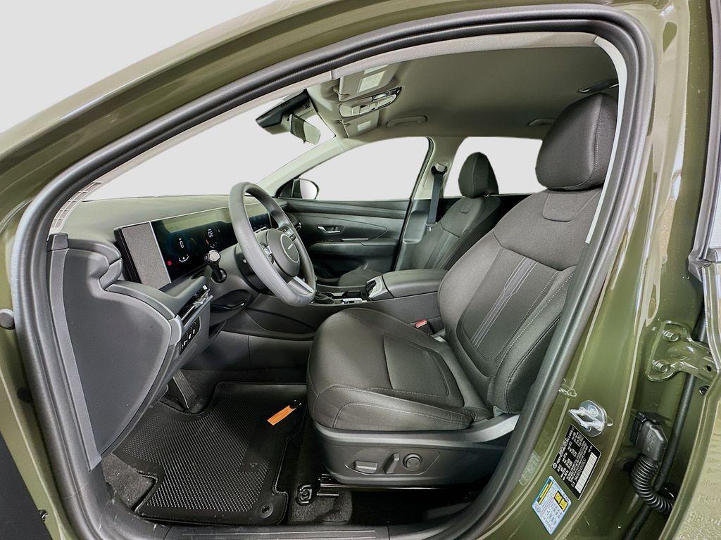 new 2025 Hyundai Tucson car