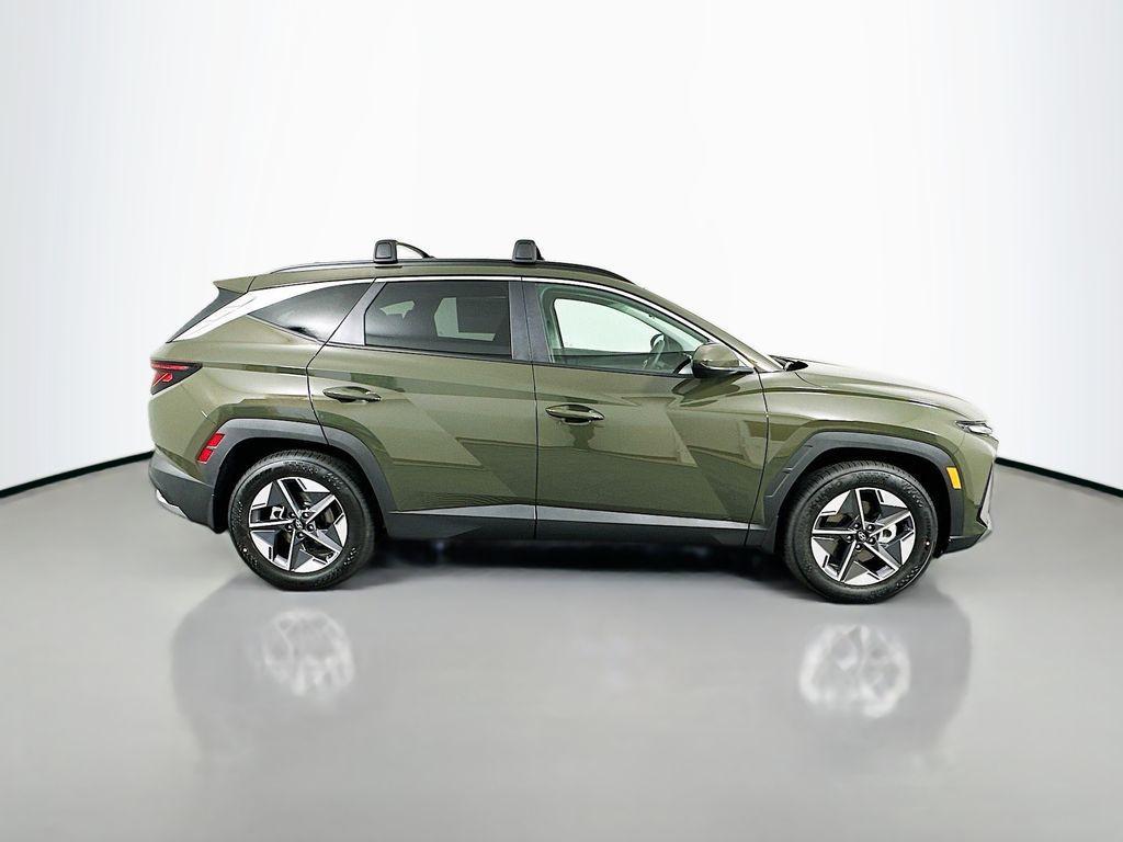new 2025 Hyundai Tucson car