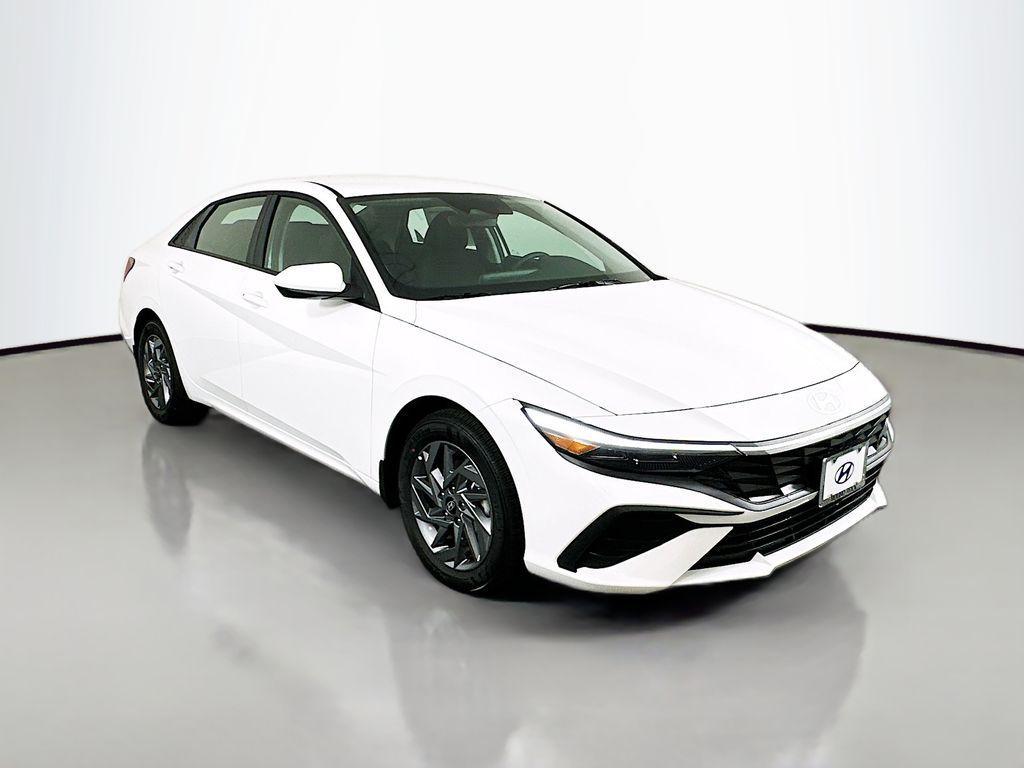 new 2025 Hyundai ELANTRA HEV car, priced at $27,880