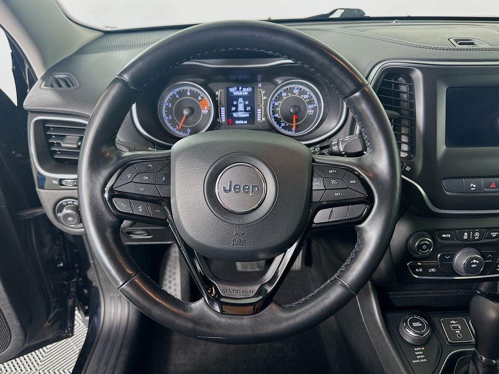 used 2021 Jeep Cherokee car, priced at $21,875