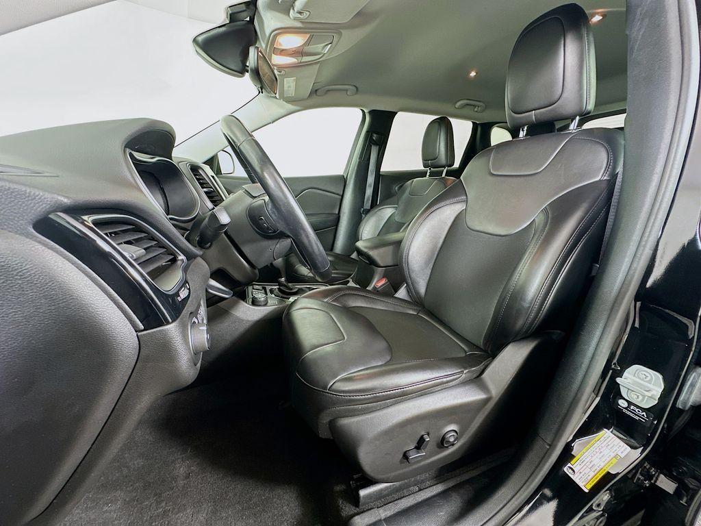 used 2021 Jeep Cherokee car, priced at $21,875