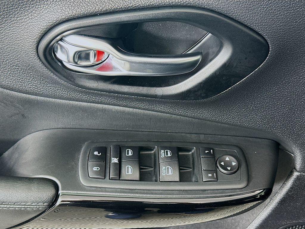 used 2021 Jeep Cherokee car, priced at $21,875