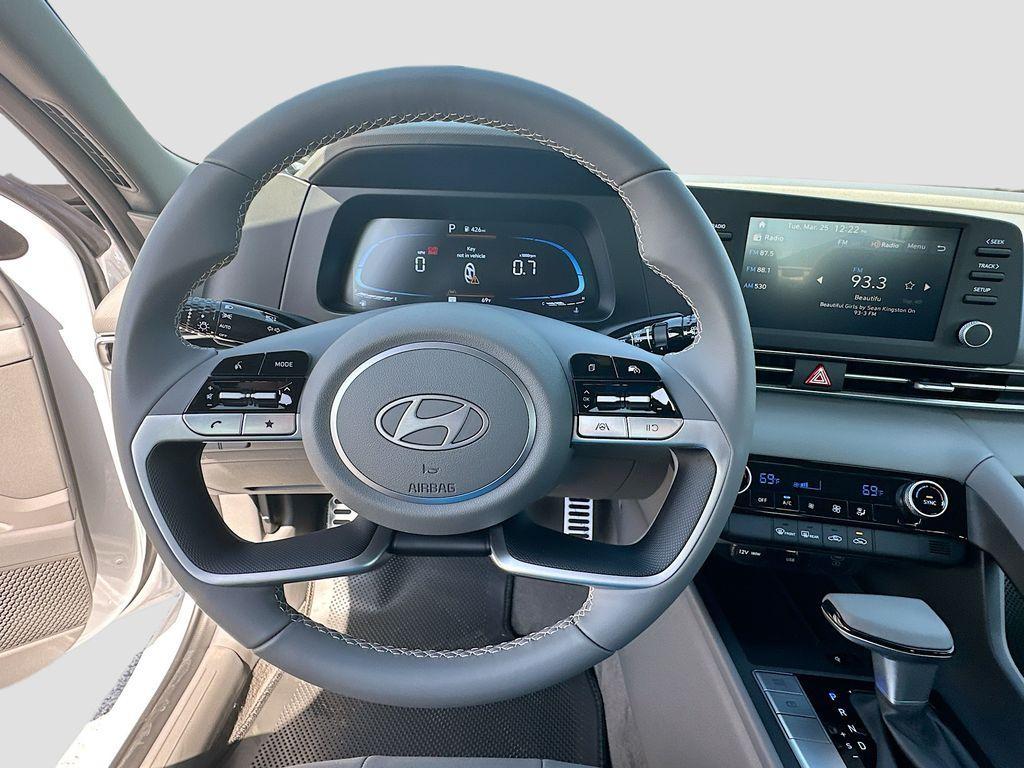 new 2025 Hyundai Elantra car, priced at $25,410