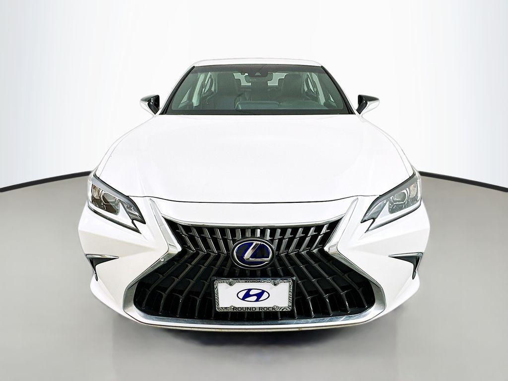 used 2022 Lexus ES 300h car, priced at $32,999