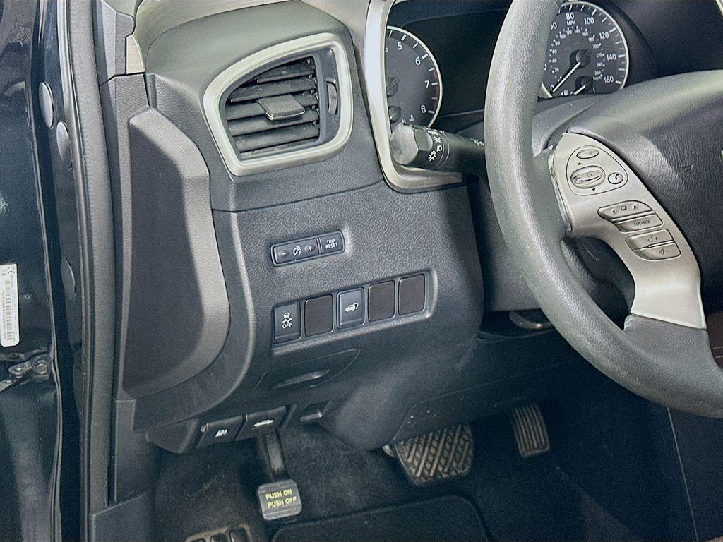 used 2015 Nissan Murano car, priced at $8,500
