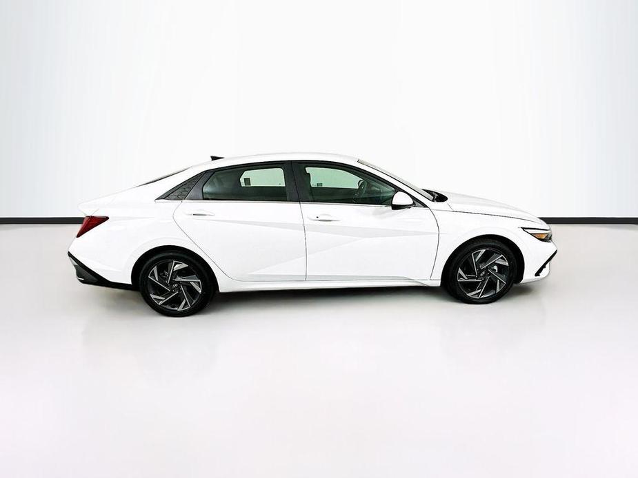 new 2025 Hyundai Elantra car, priced at $27,745