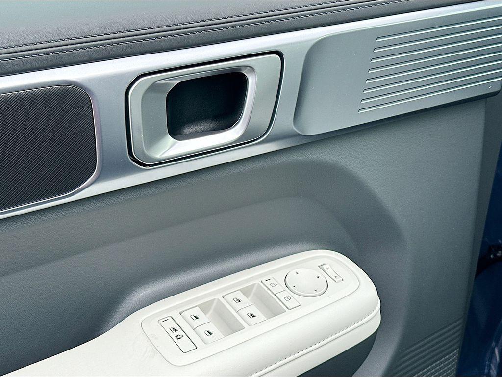 new 2025 Hyundai Santa Fe car, priced at $38,900
