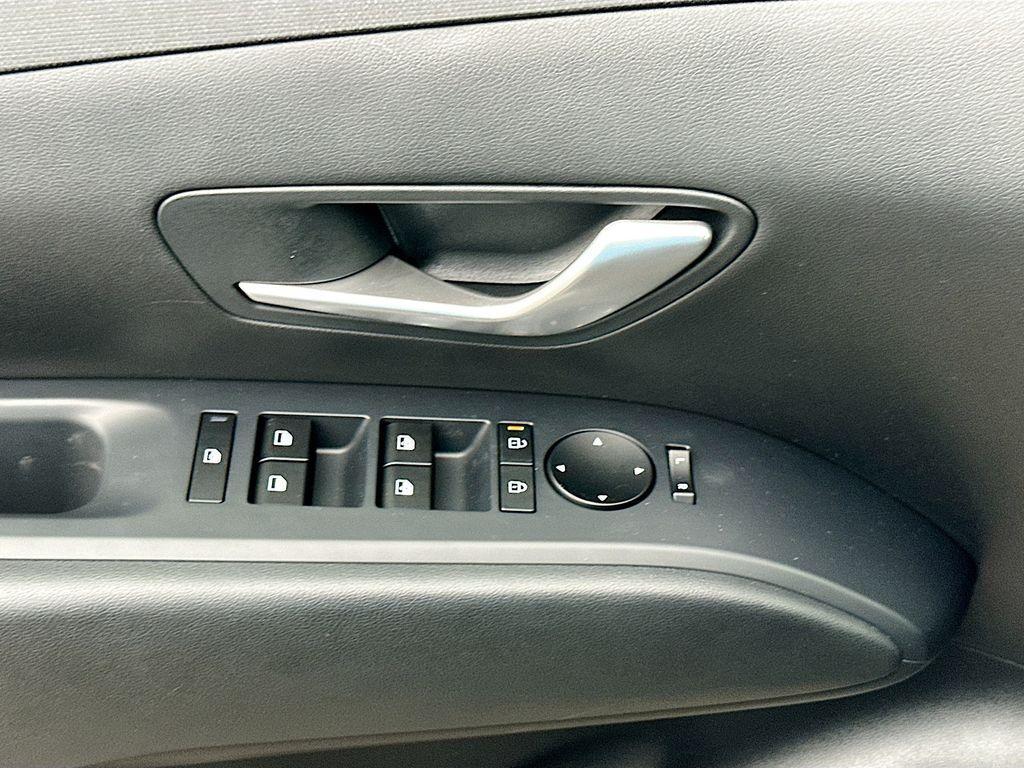 new 2025 Hyundai Tucson car, priced at $35,095