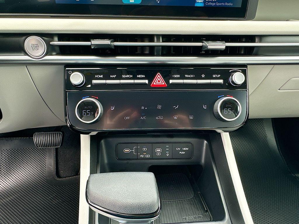 new 2025 Hyundai Tucson car, priced at $33,424