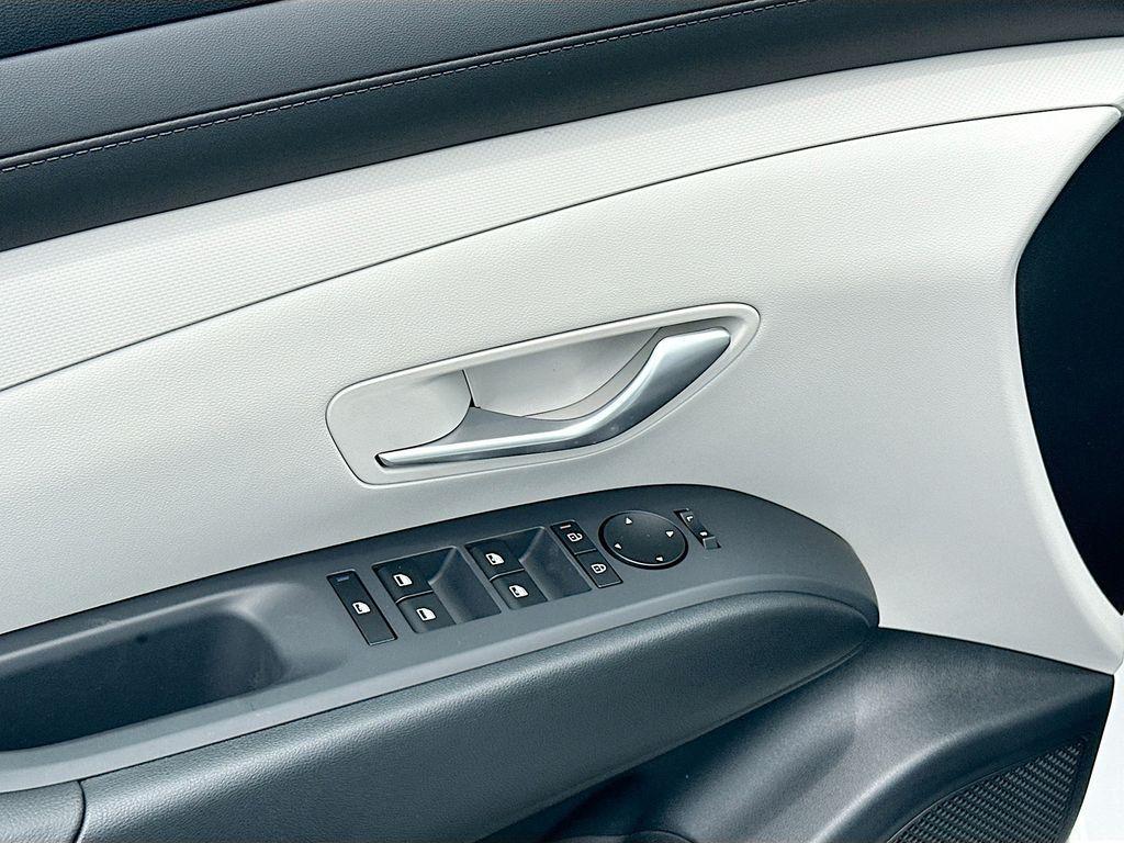 new 2025 Hyundai Tucson car, priced at $33,424