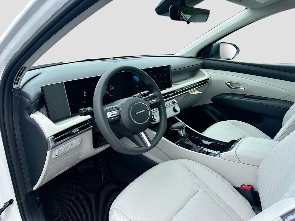 new 2025 Hyundai Tucson car, priced at $33,424
