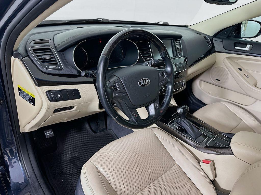used 2014 Kia Cadenza car, priced at $9,999