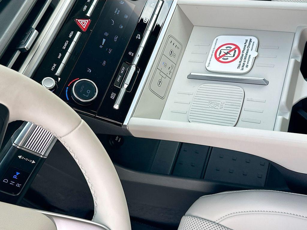 new 2025 Hyundai Santa Fe car, priced at $39,184