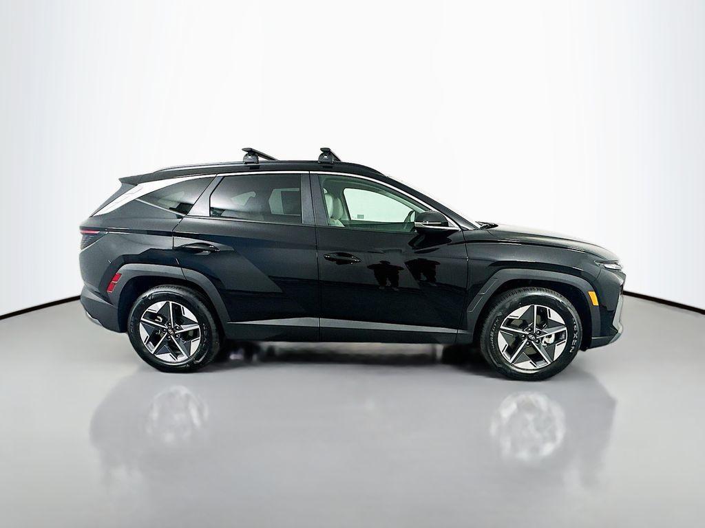 new 2025 Hyundai Tucson car, priced at $35,059