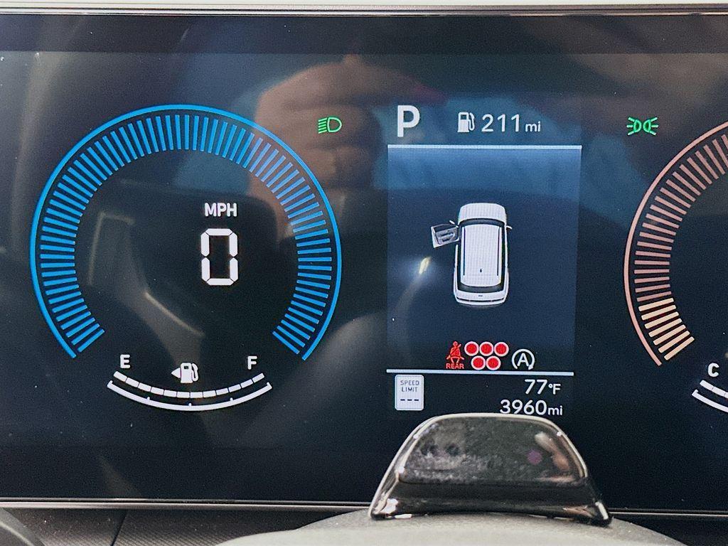 used 2025 Hyundai Santa Fe car, priced at $37,200