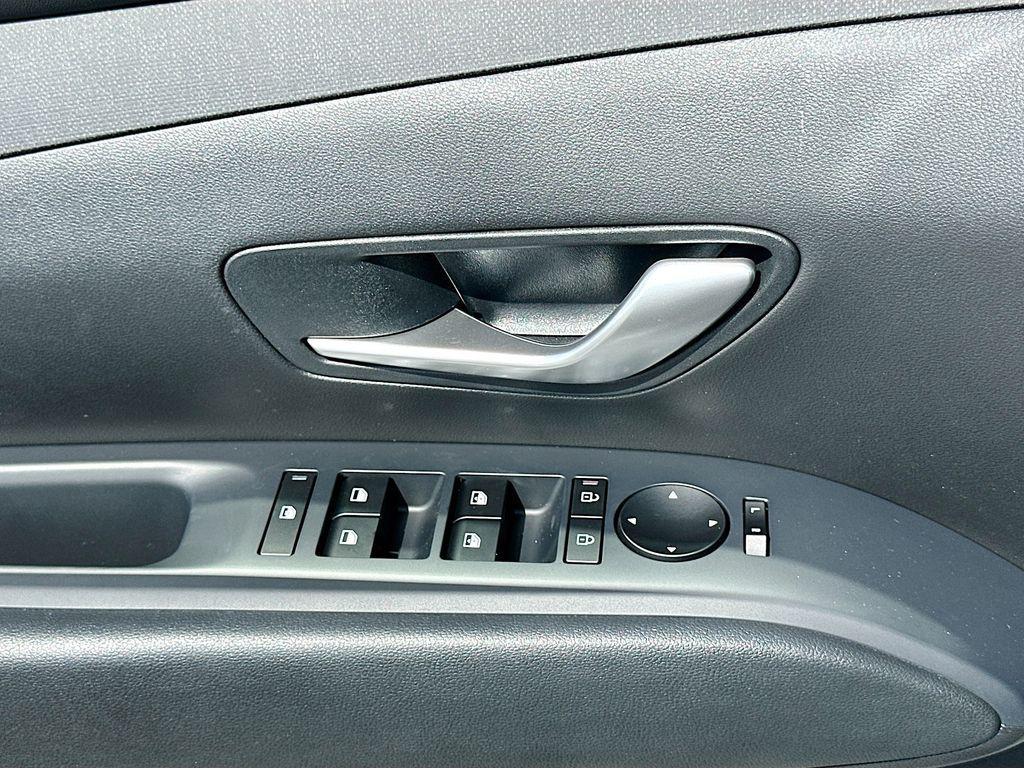 new 2025 Hyundai Tucson car, priced at $35,545