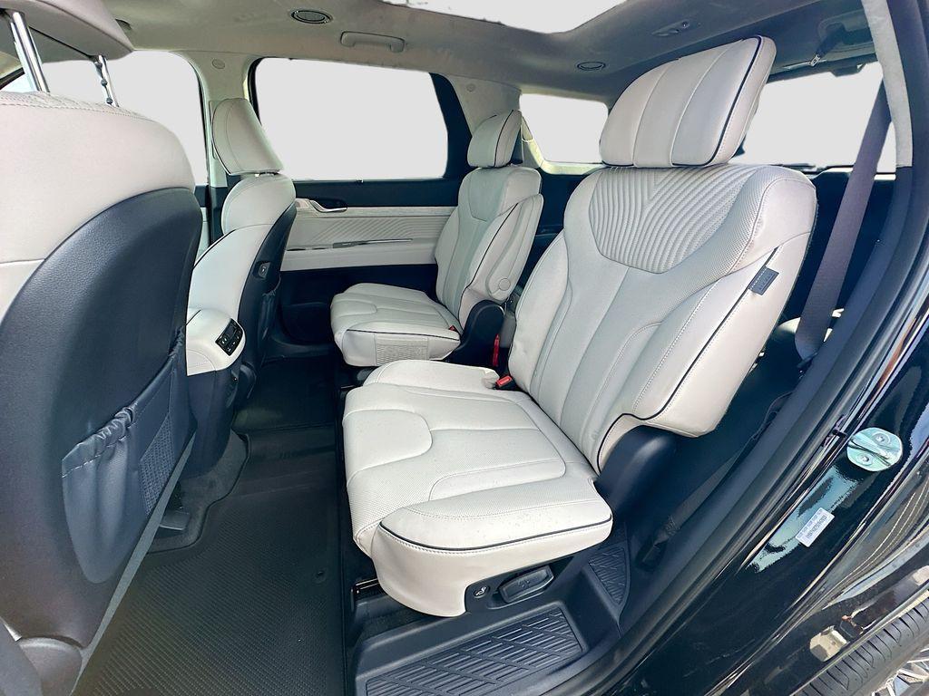 new 2025 Hyundai Palisade car, priced at $53,220