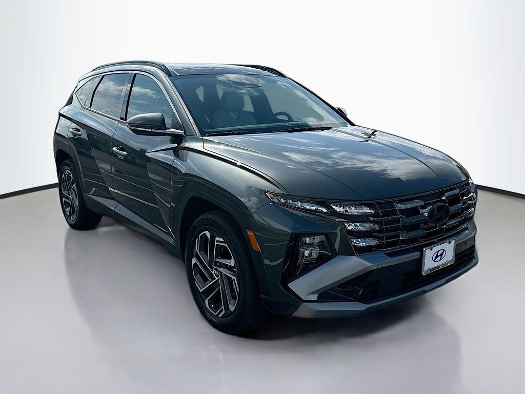 new 2025 Hyundai TUCSON Hybrid car, priced at $43,305