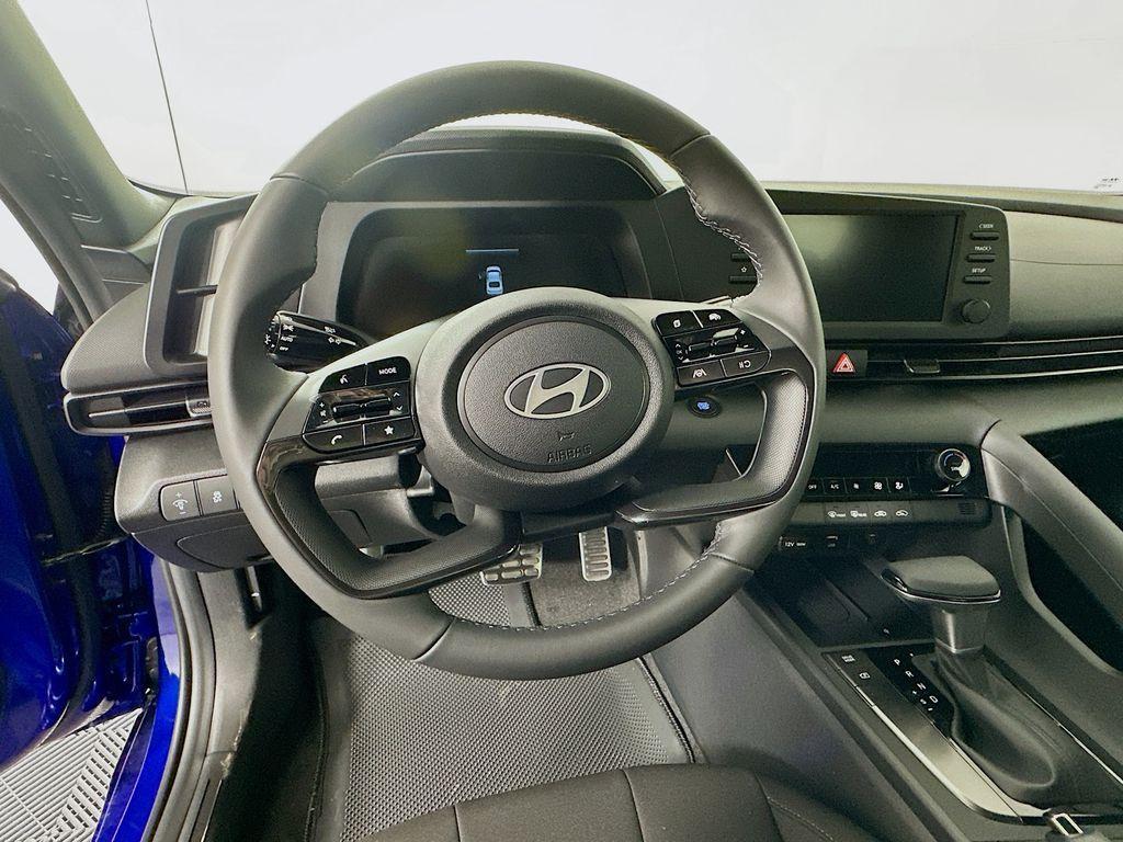 new 2025 Hyundai Elantra car, priced at $24,645