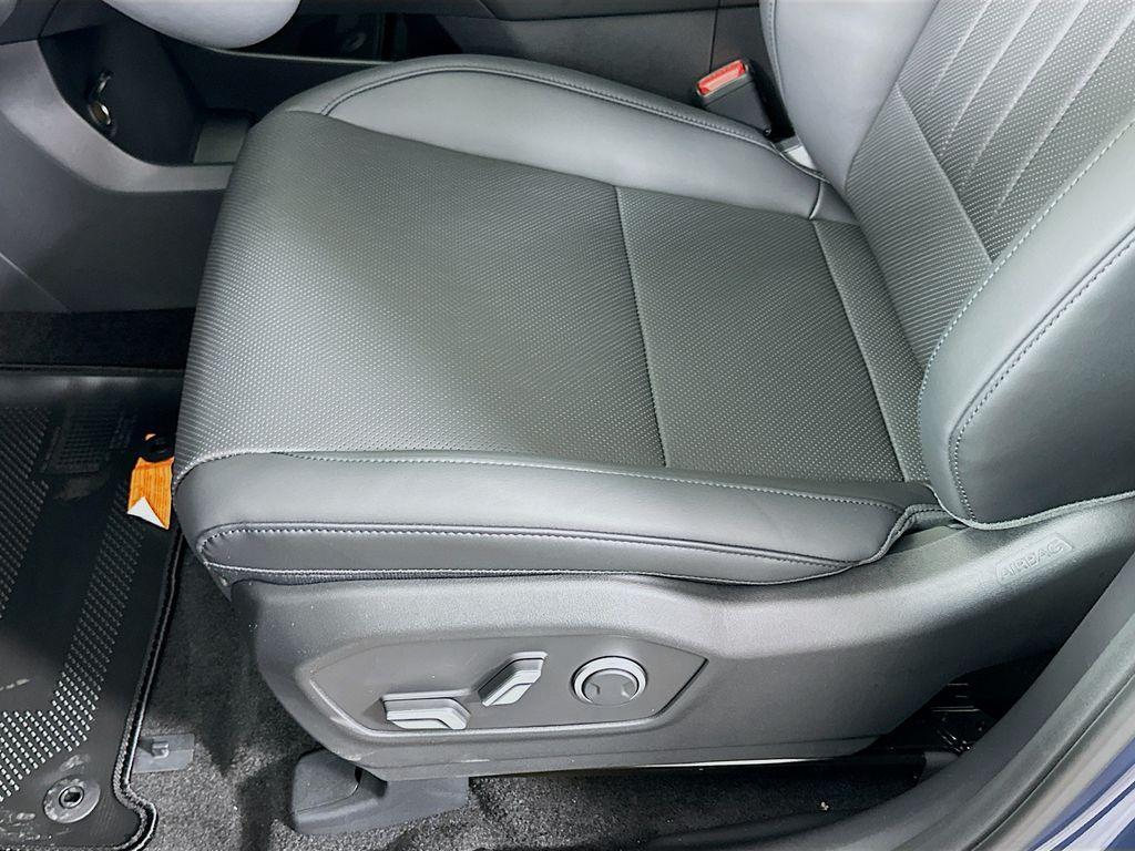 new 2026 Hyundai SANTA FE HEV car, priced at $40,730