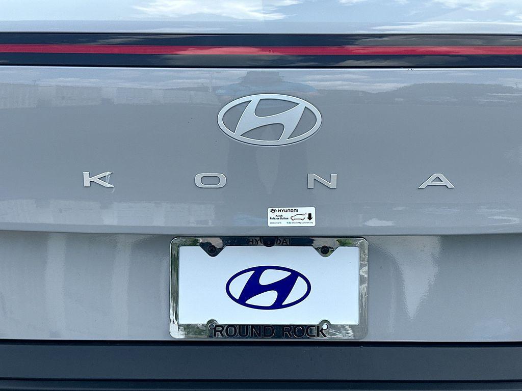 new 2025 Hyundai Kona car, priced at $27,120