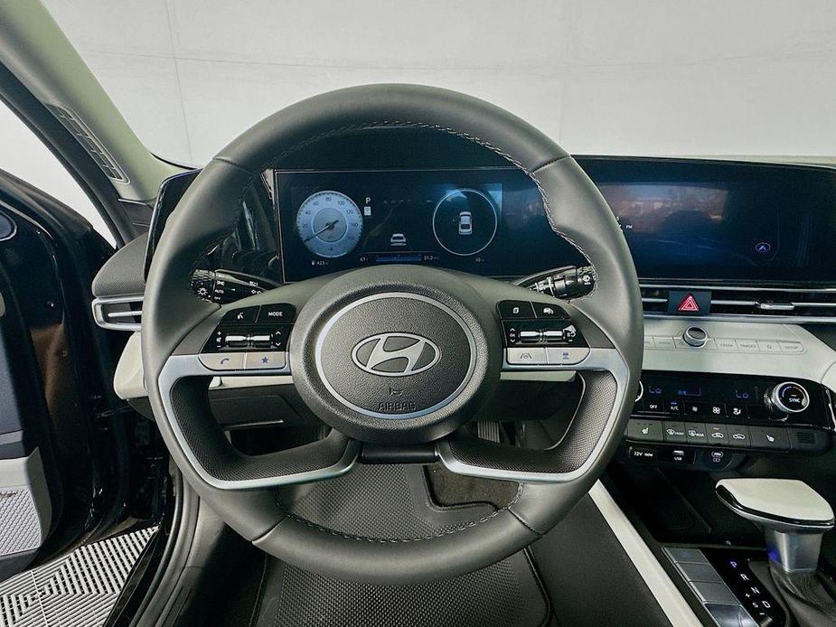 new 2025 Hyundai Elantra car, priced at $28,265