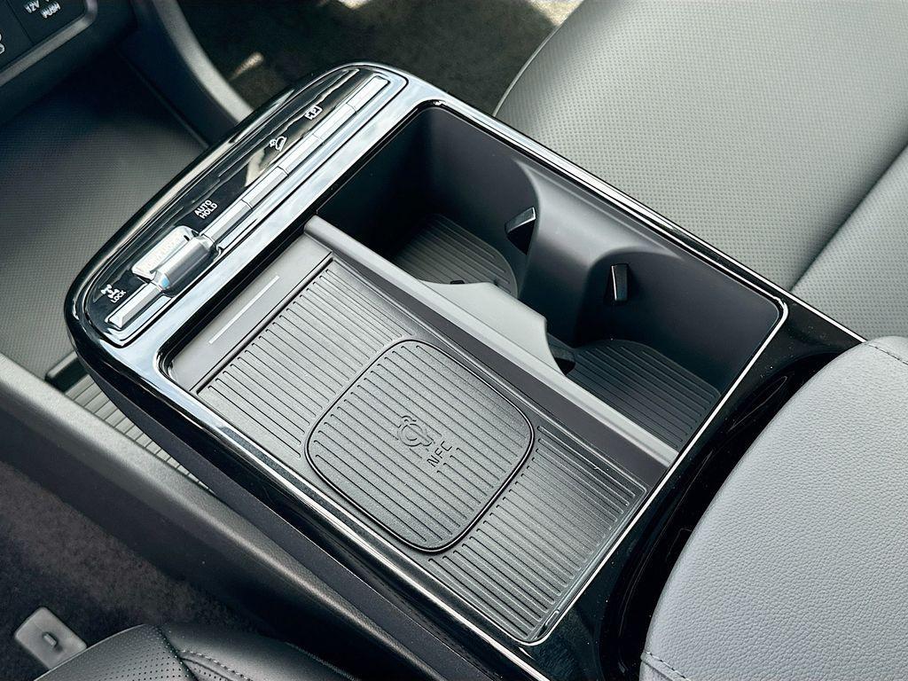 new 2025 Hyundai TUCSON Hybrid car, priced at $39,000