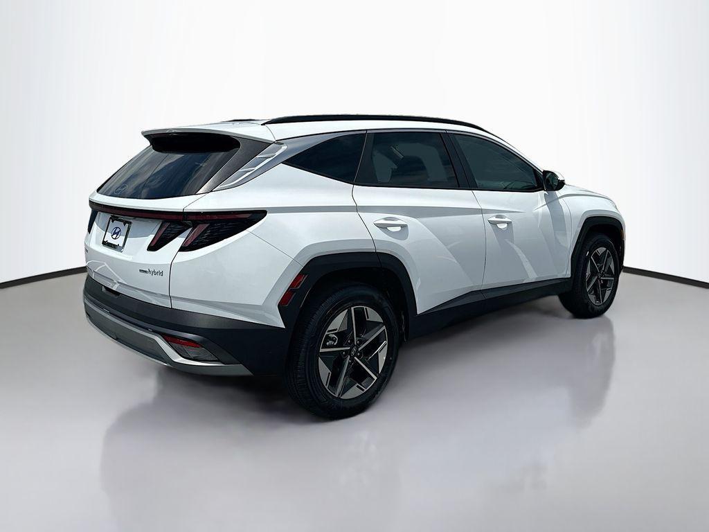 new 2025 Hyundai TUCSON Hybrid car, priced at $39,000