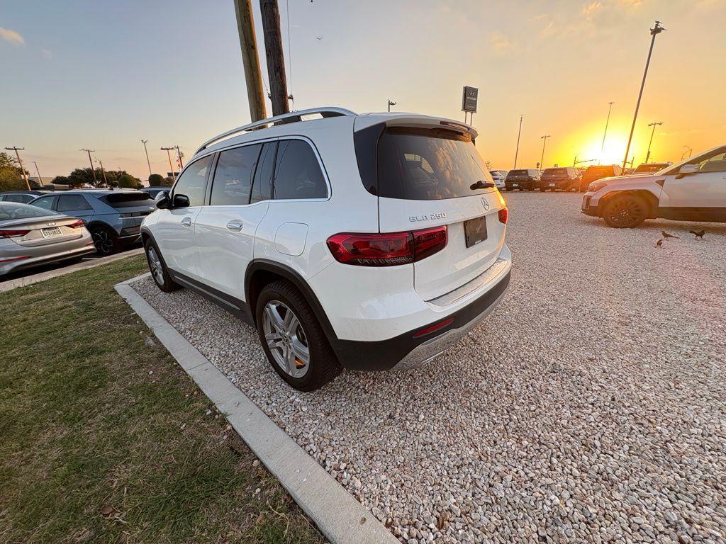 used 2020 Mercedes-Benz GLB 250 car, priced at $21,998