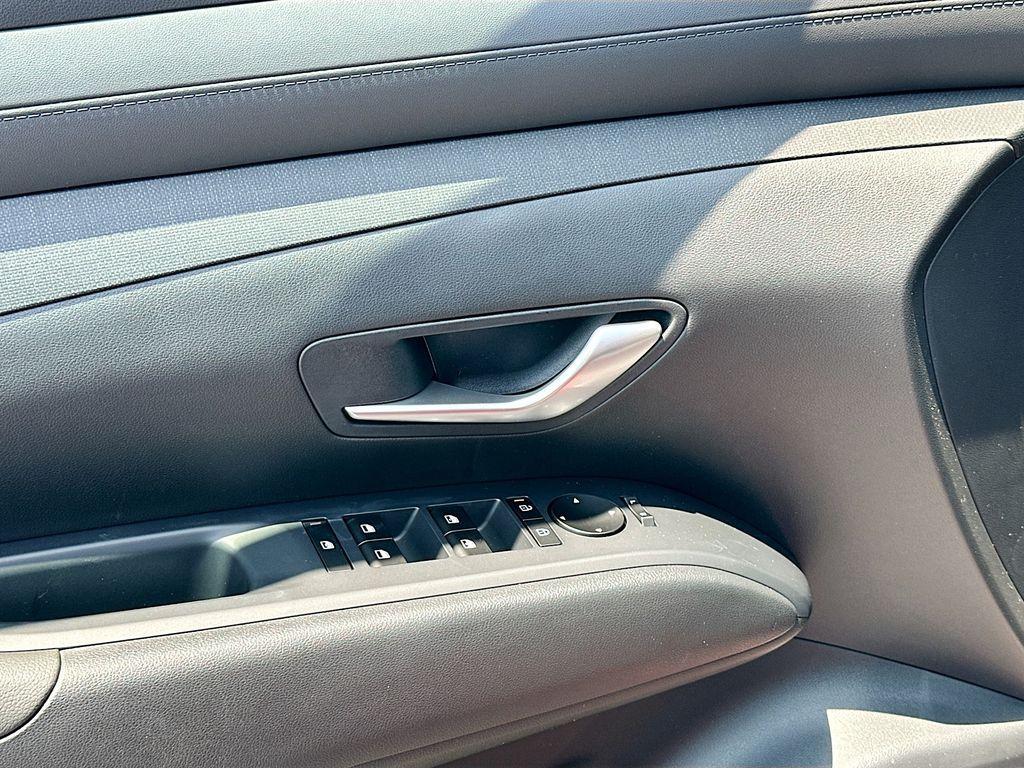 new 2025 Hyundai Tucson car, priced at $35,725
