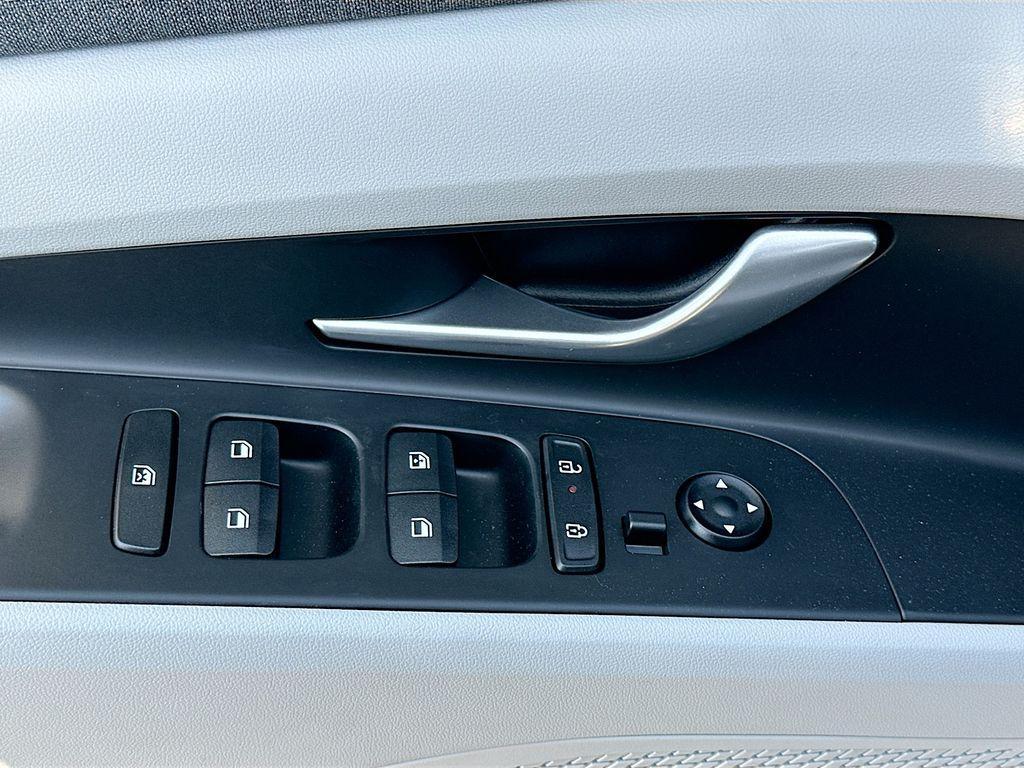 new 2025 Hyundai ELANTRA HEV car, priced at $31,450