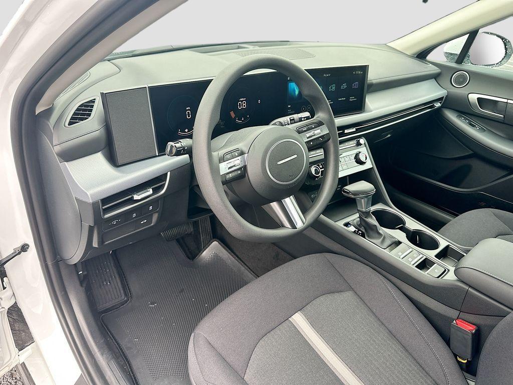 new 2025 Hyundai Sonata car, priced at $29,398