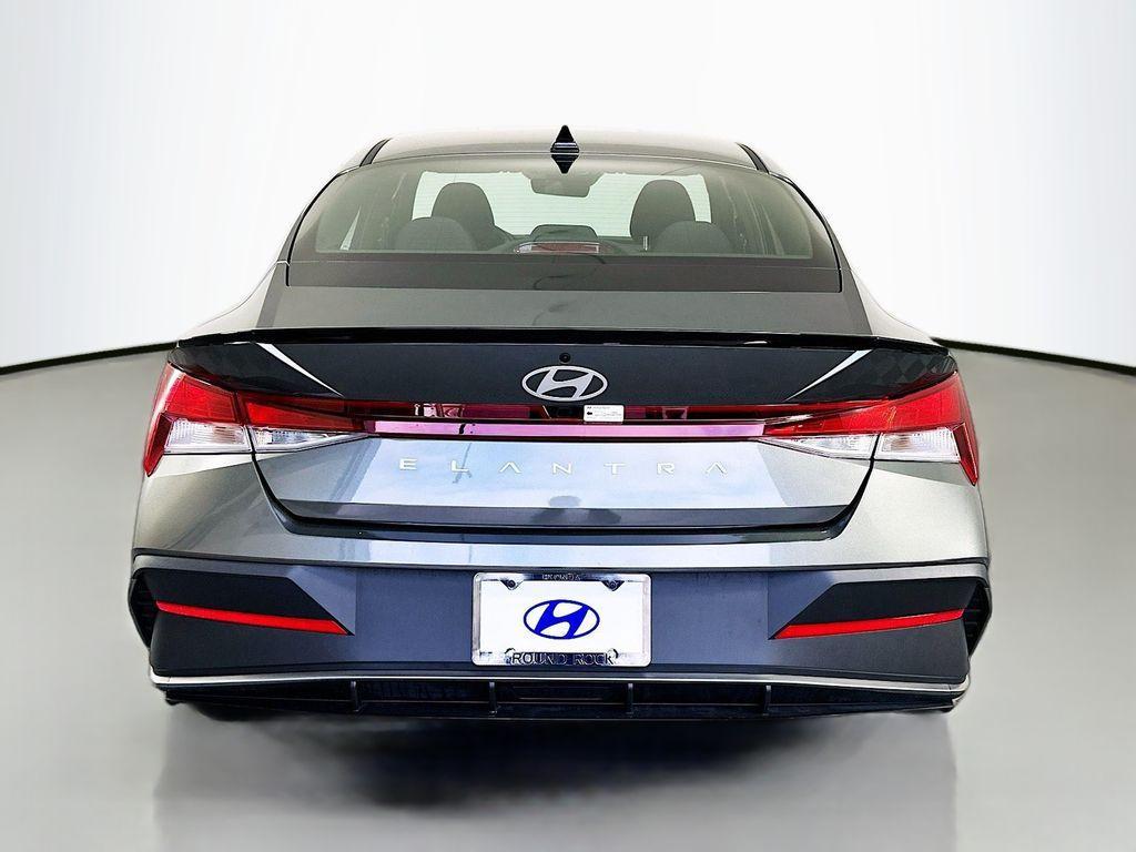 new 2025 Hyundai Elantra car, priced at $24,665