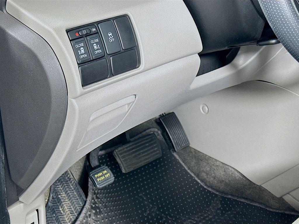 used 2011 Honda Odyssey car, priced at $7,999