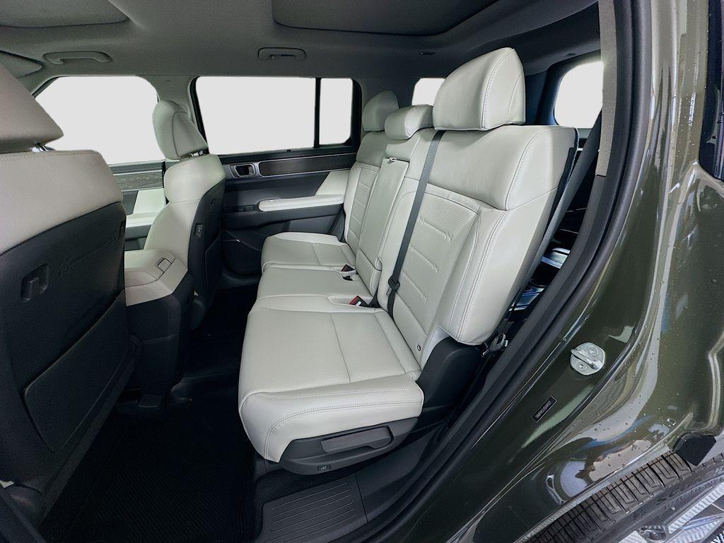 new 2025 Hyundai Santa Fe car, priced at $46,125