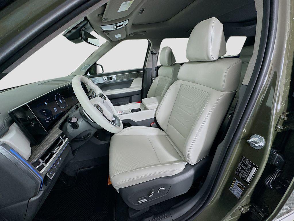 new 2025 Hyundai Santa Fe car, priced at $46,125