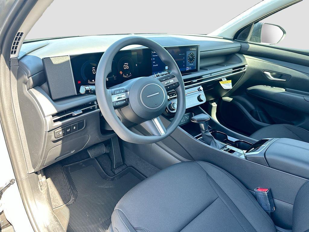 new 2025 Hyundai Tucson car, priced at $33,370
