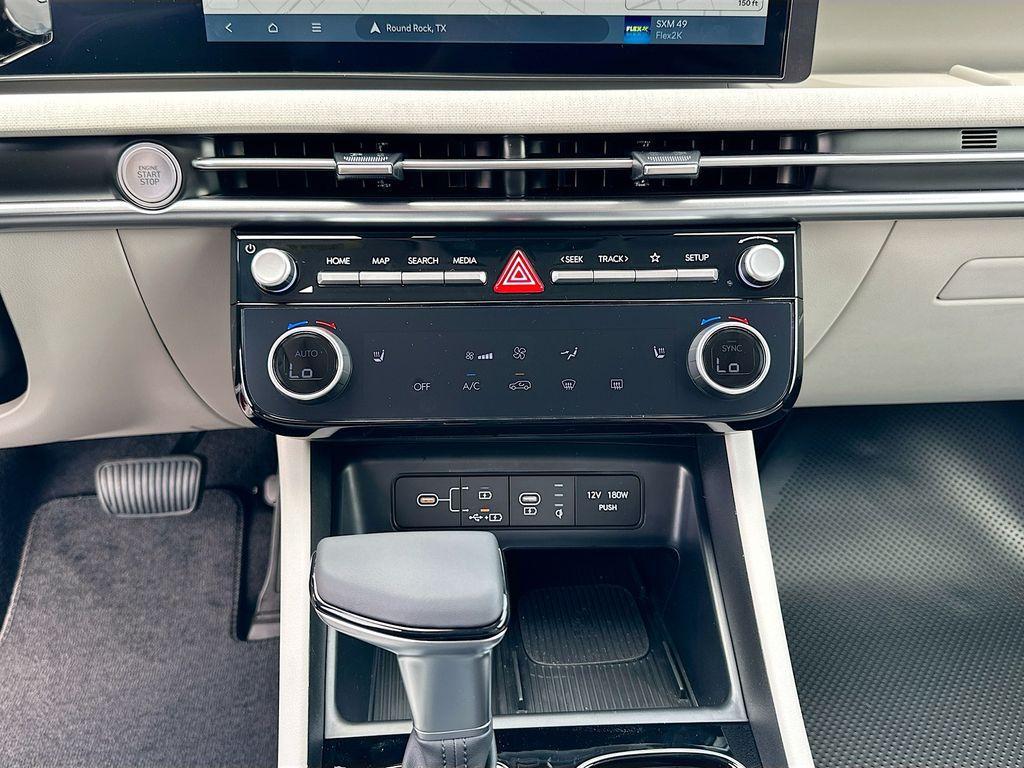 new 2025 Hyundai Tucson car, priced at $35,940