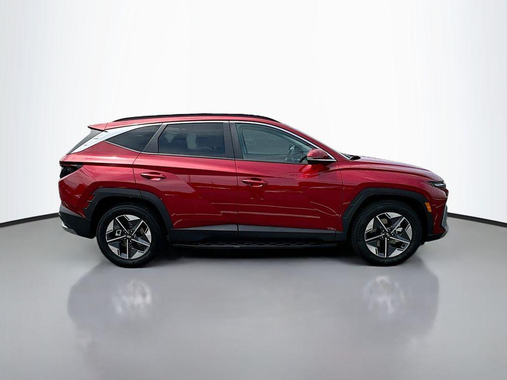 new 2025 Hyundai Tucson car, priced at $35,940