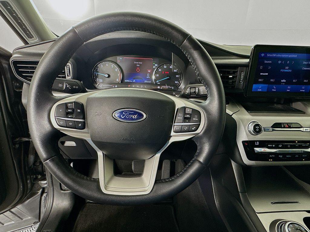 used 2021 Ford Explorer car, priced at $25,900